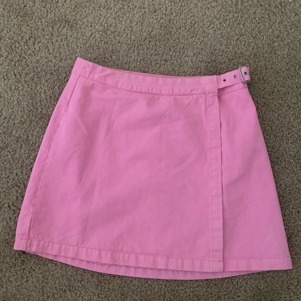 Brandy Melville Pink Skirt